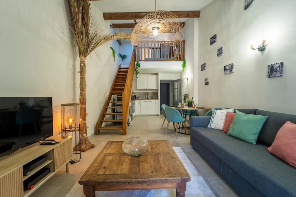 Charmant T2 Proche Place Aux Herbes Uzès Dış mekan fotoğraf